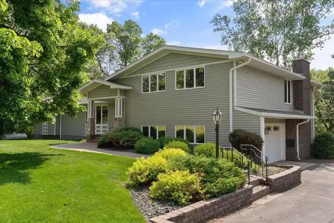 1792 95th St, New Richmond, WI 54017
