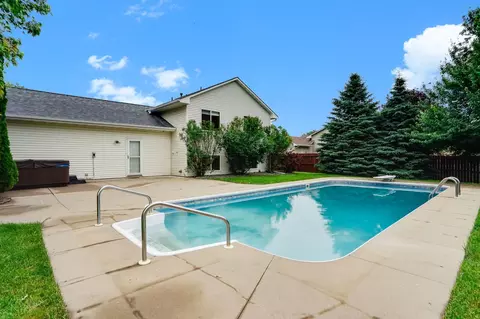 382 Tuttle Dr, Hastings, MN 55033