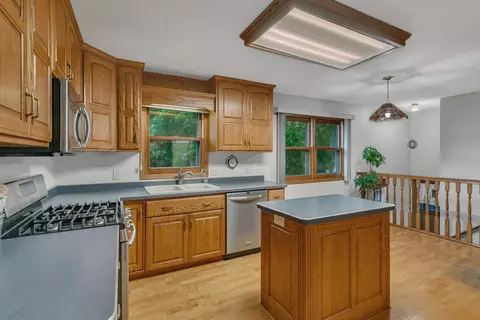 808 17th St SW, Willmar, MN 56201 photo 9