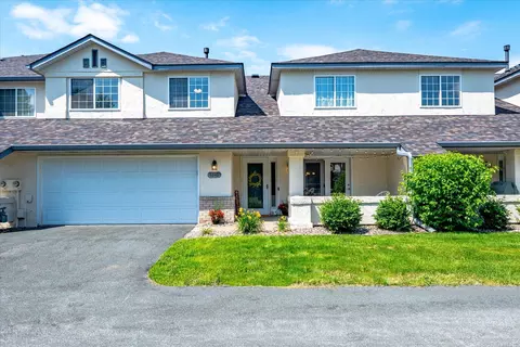 4649 Centerville Rd, White Bear Lake, MN 55127