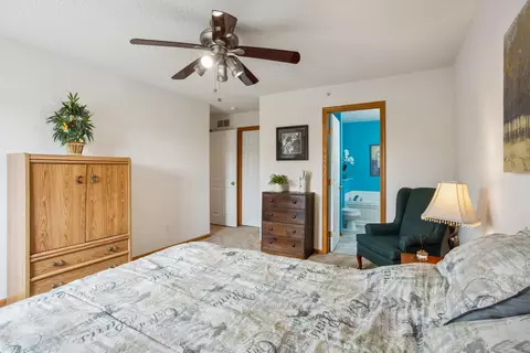 Bedroom - 3307 Coleshire Path, Rosemount, MN 55068 photo 6 of 7