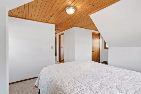 Bedroom - 1115 3rd St NW, Faribault, MN 55021 photo 6 of 6