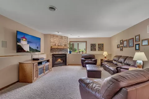 Living - 2708 Tranquility Dr, Saint Cloud, MN 56301 photo 3 of 4