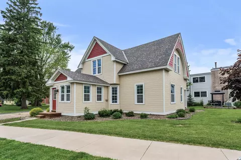 10650 Stinson Ave, Chisago City, MN 55013