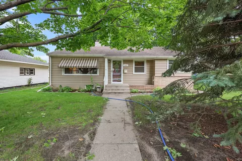 842 28th Ave N, Saint Cloud, MN 56303