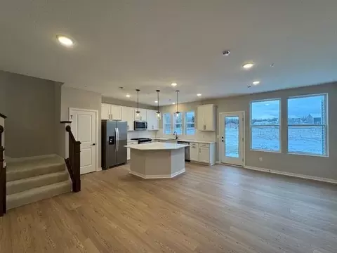 21955 Harvest Ave, Rogers, MN 55374