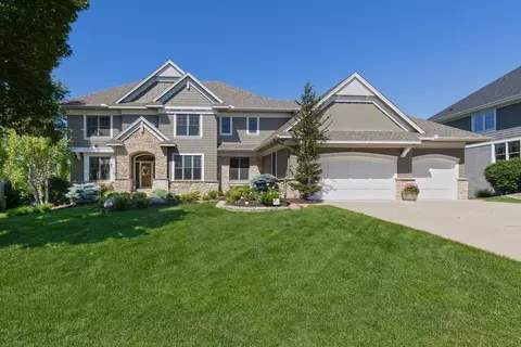 10701 Sonoma Rdg, Eden Prairie, MN 55347
