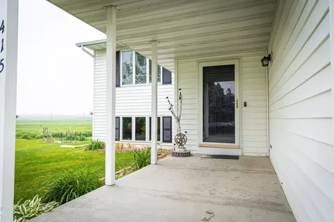 415 3rd St NW, Elgin, MN 55932 photo 3