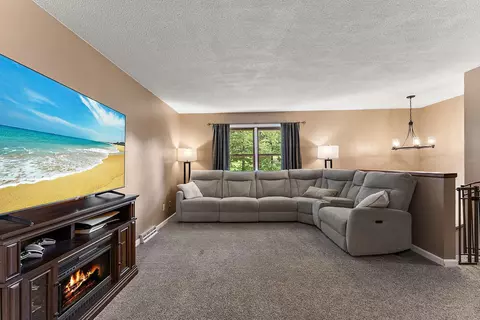 1202 Matteson St, Faribault, MN 55021 photo 21
