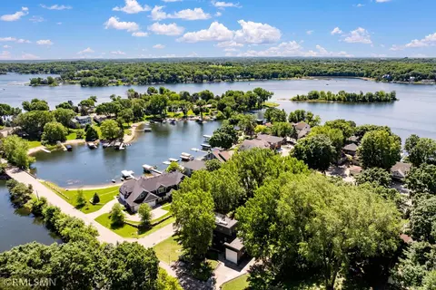 4285 Lords St NE, Prior Lake, MN 55372