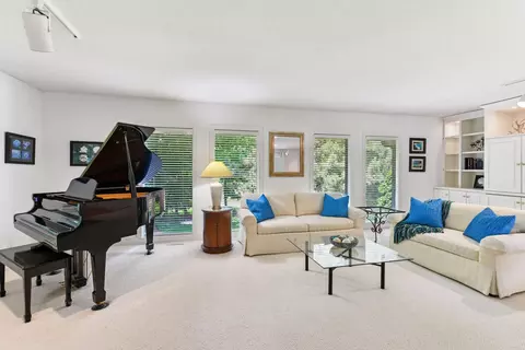 Living - 28125 Boulder Cir, Shorewood, MN 55331 photo 4 of 4