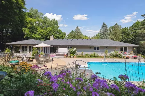 Exterior - 28125 Boulder Cir, Shorewood, MN 55331 photo 7 of 18