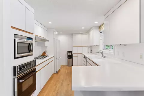 Kitchen - 28125 Boulder Cir, Shorewood, MN 55331 photo 1 of 5
