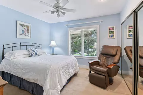 Bedroom - 28125 Boulder Cir, Shorewood, MN 55331 photo 4 of 4