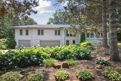 Exterior - 28125 Boulder Cir, Shorewood, MN 55331 photo 4 of 18