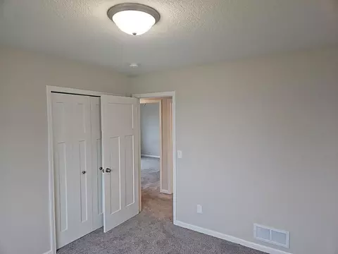 Bedroom - 591 Alaska Loop, Cambridge, MN 55008 photo 1 of 4