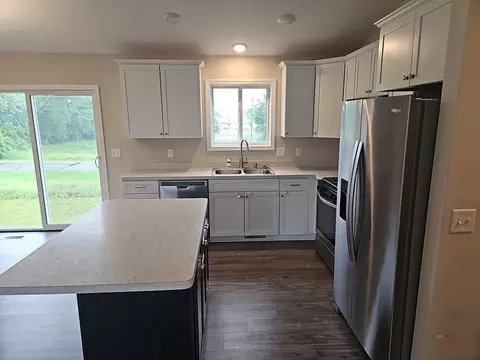 Kitchen - 591 Alaska Loop, Cambridge, MN 55008 photo 3 of 6