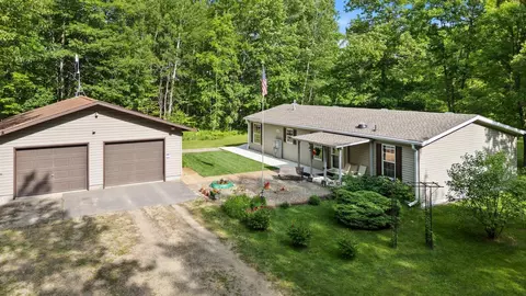 29556 Mactavish Dr, Grand Rapids, MN 55744