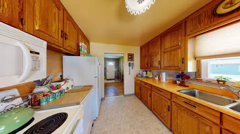 715 S 3rd Ave, Albert Lea, MN 56007 photo 6