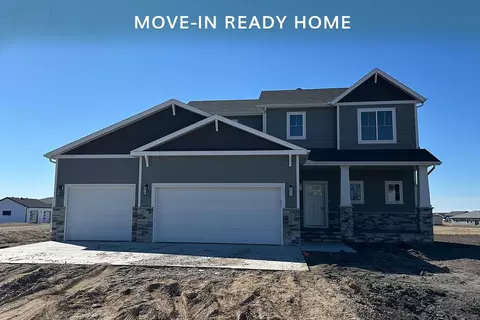 302 Neuman Blvd, Colfax, ND 58018