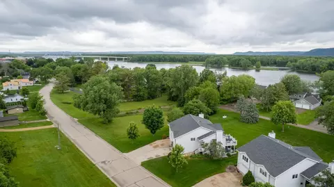 609 Main St E, Wabasha, MN 55981 photo 43