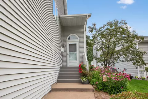 609 Main St E, Wabasha, MN 55981 photo 3