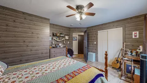 Bedroom - 31340 Indigo Rd, Fountain, MN 55935 photo 2 of 7