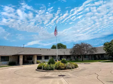 401 S County Road 5 #102, Springfield, MN 56087