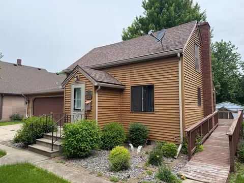 805 Elm St, Redwood Falls, MN 56283