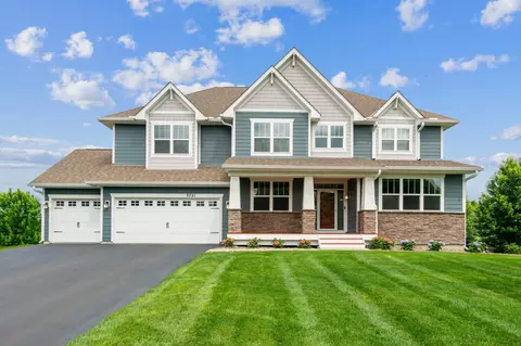 9721 Emerson Ct, Eden Prairie, MN 55347