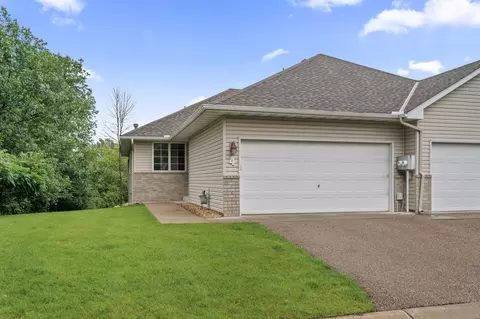 5570 Nathan Ln N #4, Plymouth, MN 55442