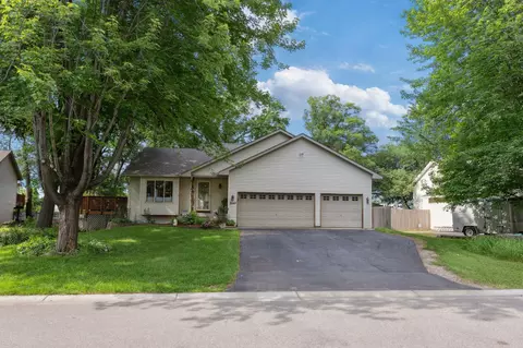 3147 94th Ln NE, Blaine, MN 55449
