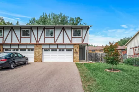 8254 Cypress Ln, Eden Prairie, MN 55347