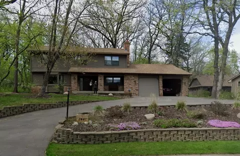 3441 Rum River Dr, Anoka, MN 55303