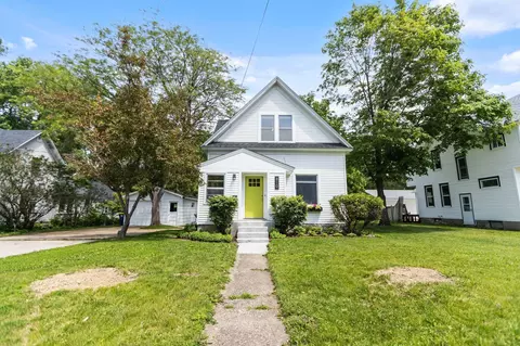 Exterior - 810 7th St NW, Faribault, MN 55021 photo 4 of 8