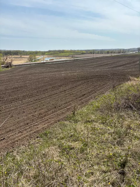 32065 Scenic Byway Rd, Henderson, MN 56044