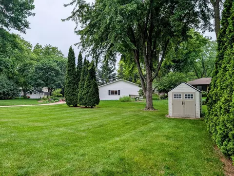 Exterior - 200 E Saratoga St, Marshall, MN 56258 photo 3 of 4