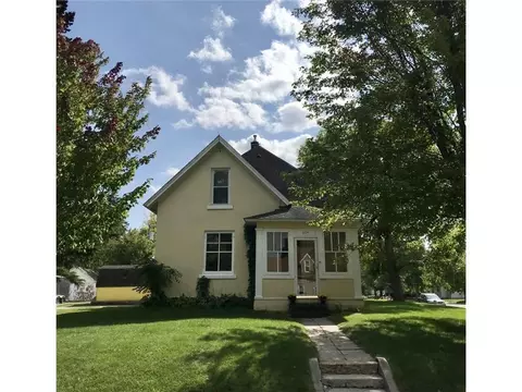 604 7th Ave E, Alexandria, MN 56308