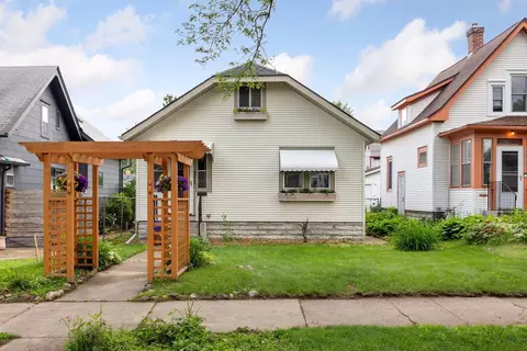 4223 12th Ave S, Minneapolis, MN 55407