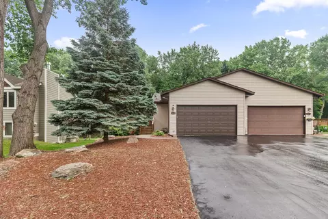 3695 Lyric Ave, Wayzata, MN 55391