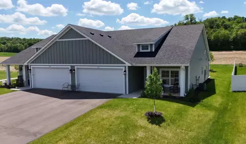 117 Maple Ct, Cannon Falls, MN 55009