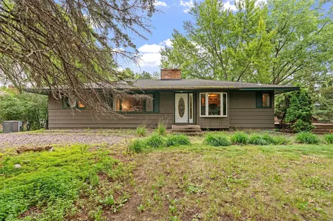 7924 W River Rd, Brooklyn Park, MN 55444