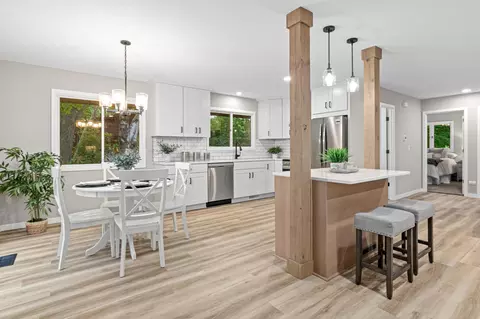 6980 Crest Dr, Maple Grove, MN 55311