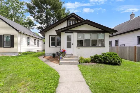 1274 Marion St, Saint Paul, MN 55117