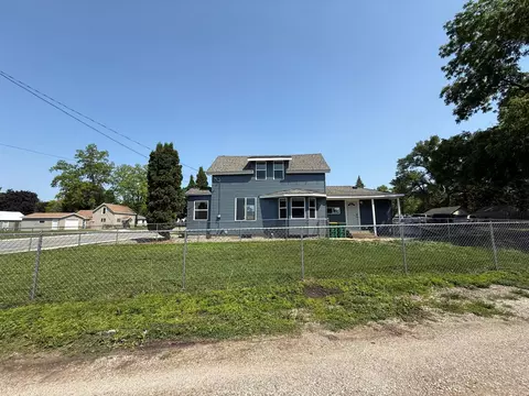 Exterior - 540 N 1 St, Dassel, MN 55325 photo 2 of 6