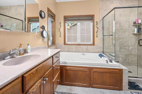 1805 Maple Ln, Saint Cloud, MN 56304 photo 12
