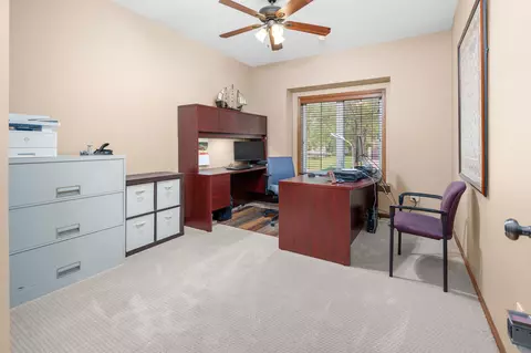 1805 Maple Ln, Saint Cloud, MN 56304 photo 18
