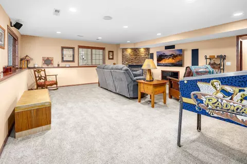 1805 Maple Ln, Saint Cloud, MN 56304 photo 20