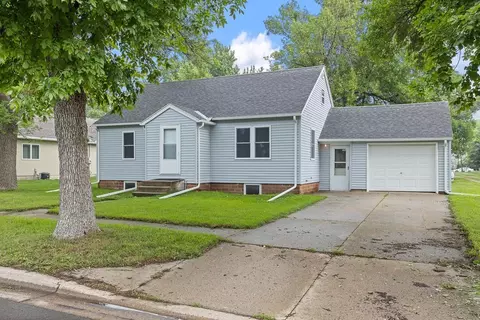 203 Cherry St, Milroy, MN 56263