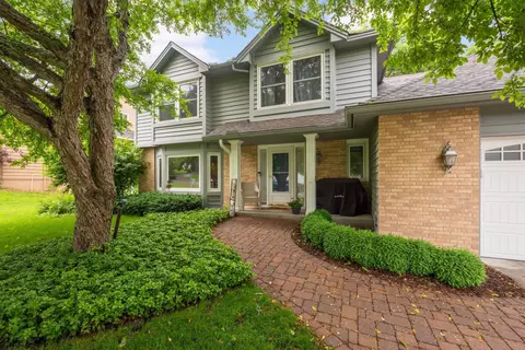 4189 Countryside Dr, Eagan, MN 55123 photo 2